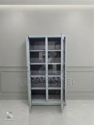 Premium Steel Showcase
