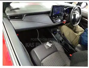 Toyota Corolla 2021 Red