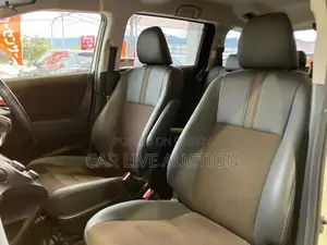 Toyota Sienta Hybrid X package 2021