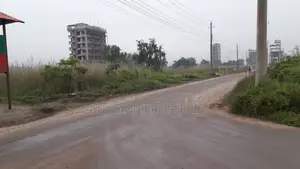 10-Katha Plot for Sale in M-Block, Next to L-Block, Bashundhara R/A