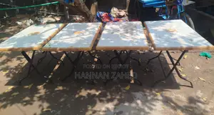 চারটি Rfl টেবিল বিক্রি করবো