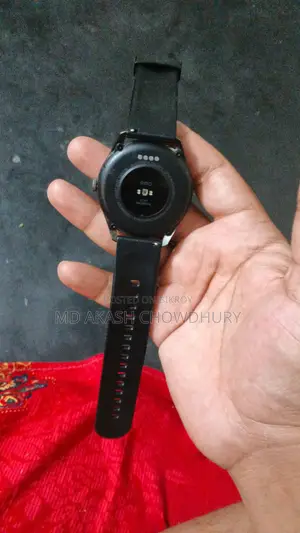 স্মার্ট ওয়াচ বিক্রয়ের জন্য
