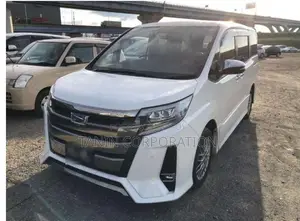 Toyota Noah Hybrid WXB V-3/4 AP 2021