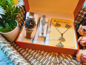 নাইস গিফটবক্স