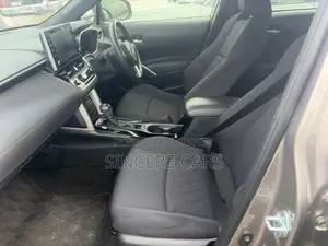Toyota Corolla Cross S PKG HYBRID 2024