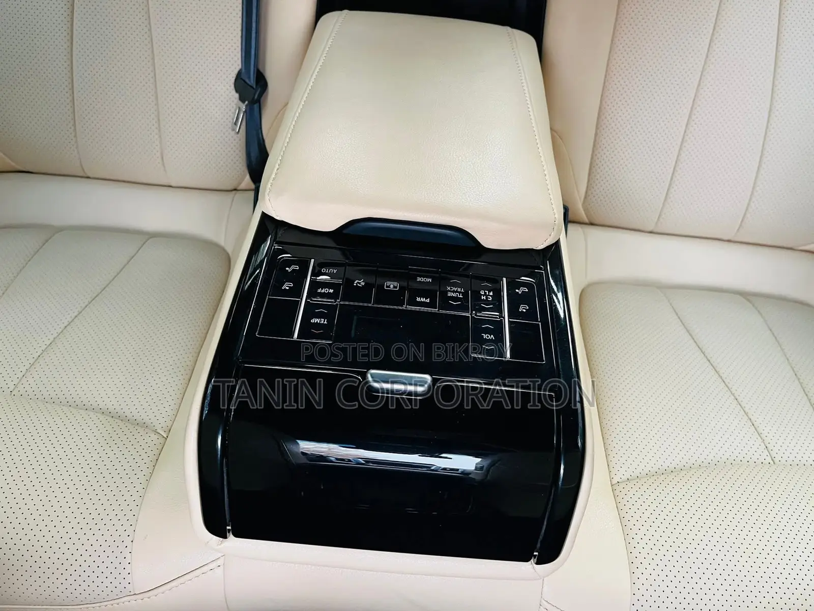 Toyota Crown Hybrid G 4 Grade 2019