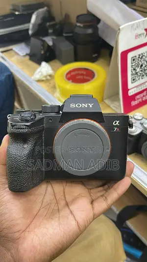 Sony A7Riv