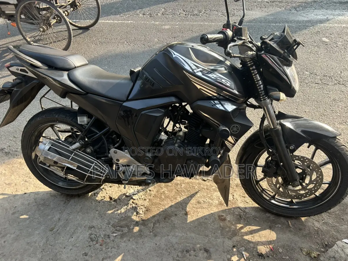 Yamaha FZs V2 . 2021