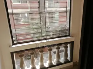 nice looking 2900 sft 4 Bed room apt available in Gulshan
