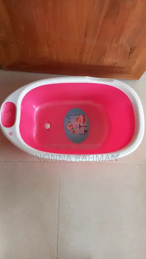 Children's Commode and Bath Tub