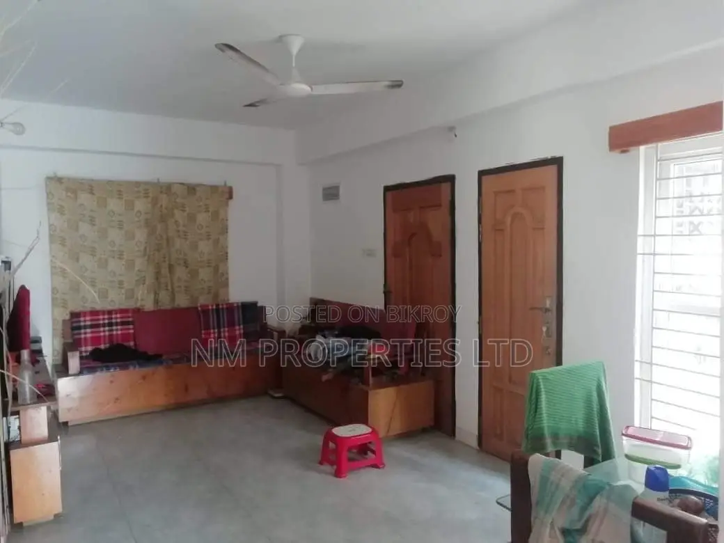১৩৬৫ বর্গফুটের রেডি ফ্লাট বিক্রয় করা হবে