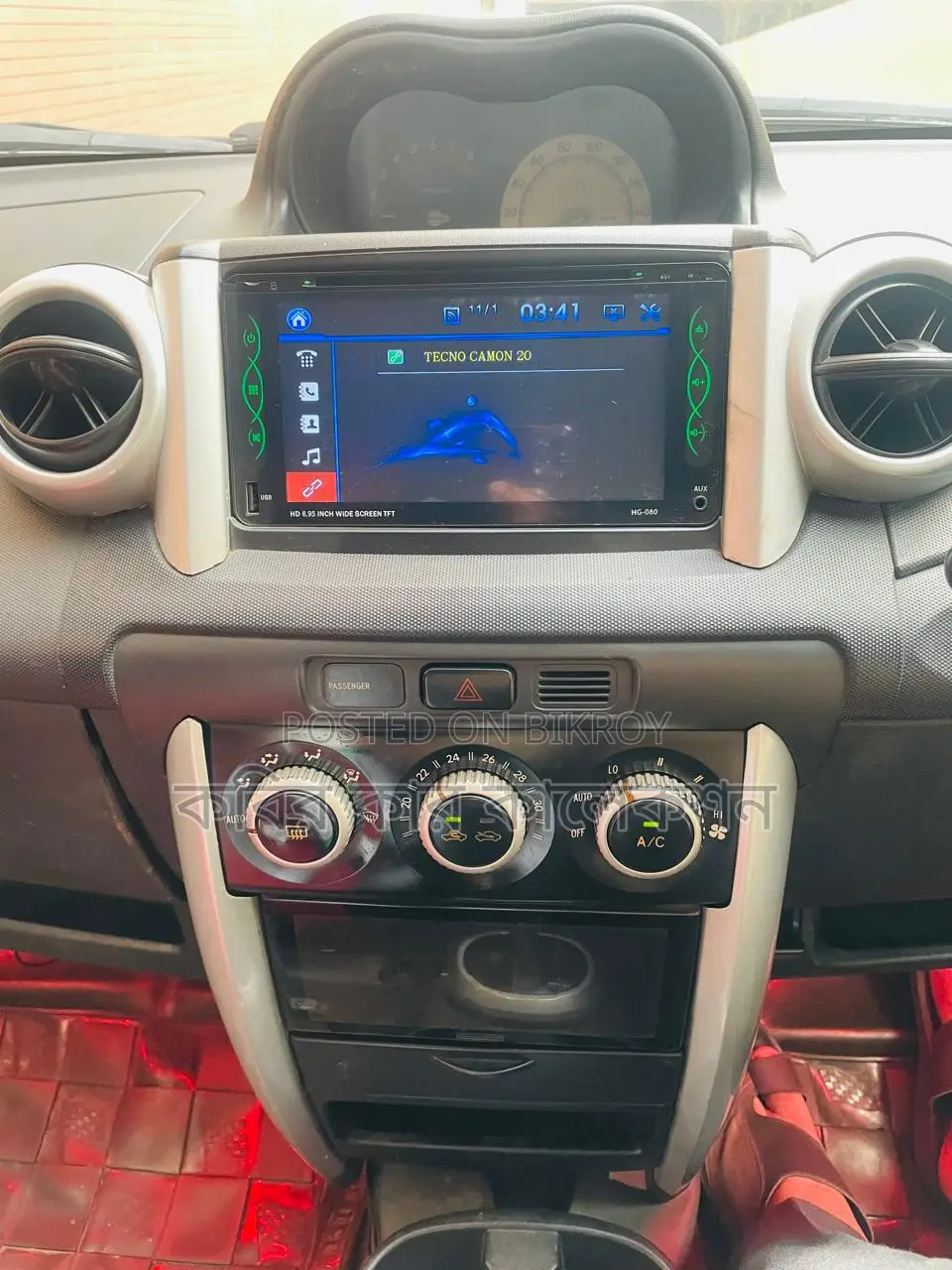 Toyota ist red 2004