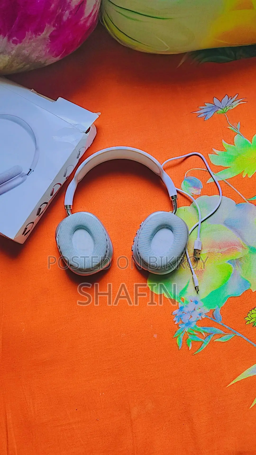 Headphone P9