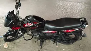 Bajaj Discover 150 India 2012