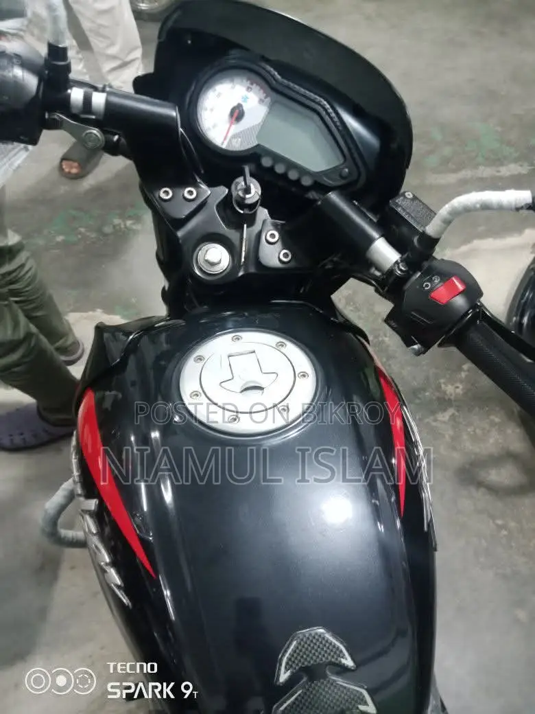 Bajaj Avenger 150 Street 2023