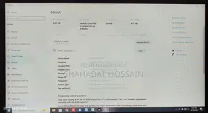 বিক্রির জন্য ভালো কন্ডিশনের একটি ডেস্কটপ কম্পিউটার।