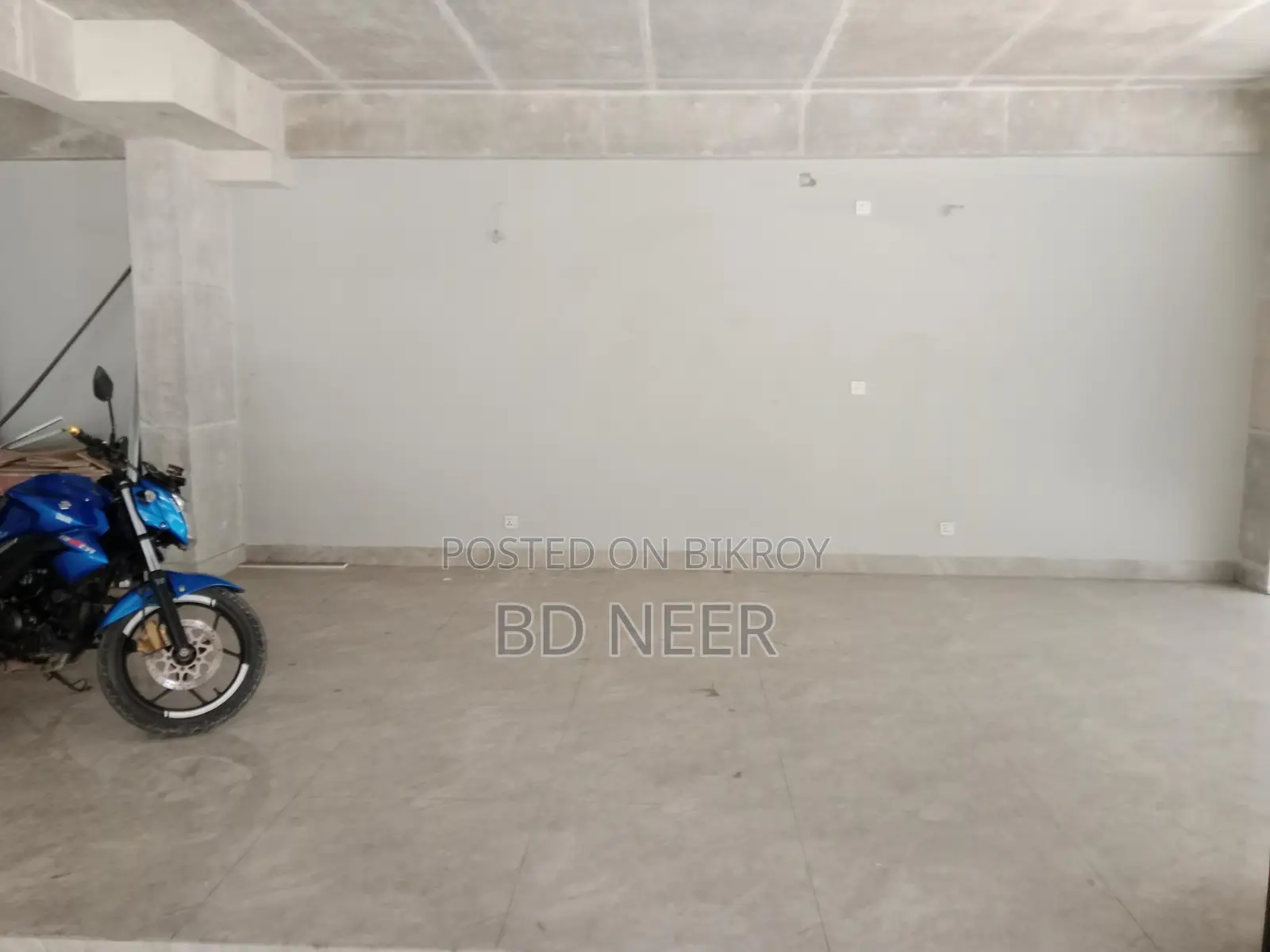 Ground floor 750 sft rent for coffee shop /resturent /other at gulshan 2