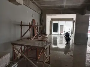 Ground floor 750 sft rent for coffee shop /resturent /other at gulshan 2