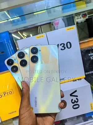 Realme V30 8+256 hot price 🔥 (Brand New)