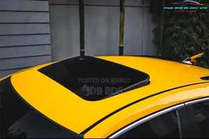 Honda Civic Sport 4dr Hatchback (1.5L 4cyl) 2017 Yellow