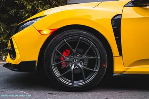 Honda Civic Sport 4dr Hatchback (1.5L 4cyl) 2017 Yellow