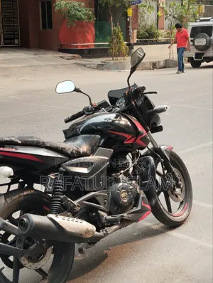 New Bajaj Pulsar 150 2021 Black