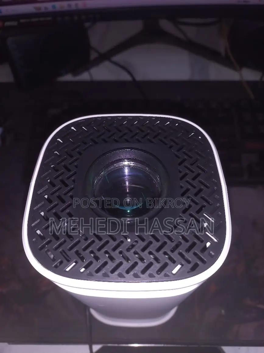 প্রজেক্টর HY400