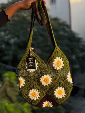 Handmade Crochet Daisy Bag