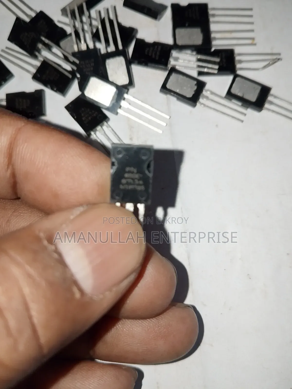 Buy Bt134-600e Triac 4a 600v Thyristor | Ac Control Component Bd(3pcs)