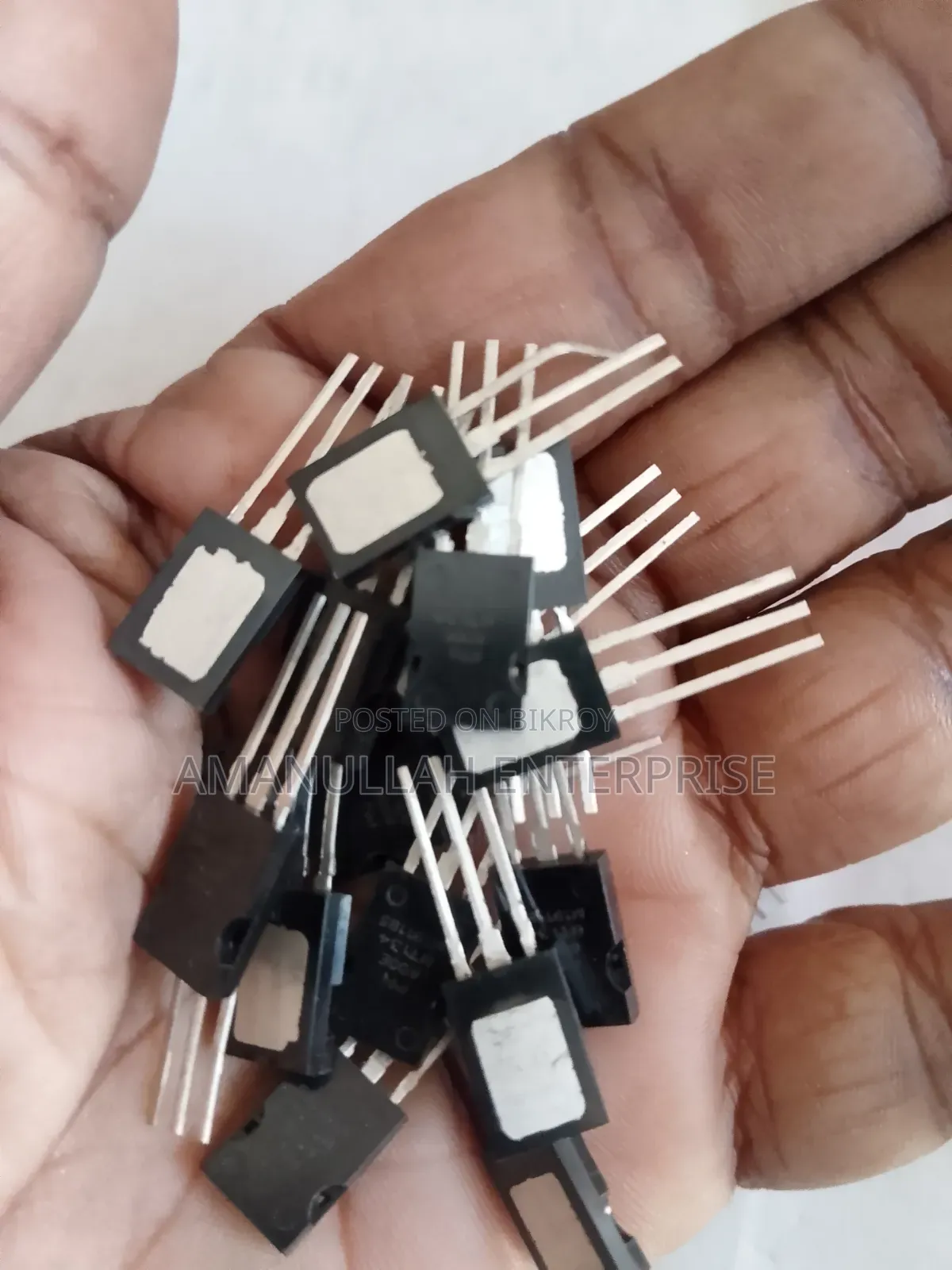 Buy Bt134-600e Triac 4a 600v Thyristor | Ac Control Component Bd(3pcs)