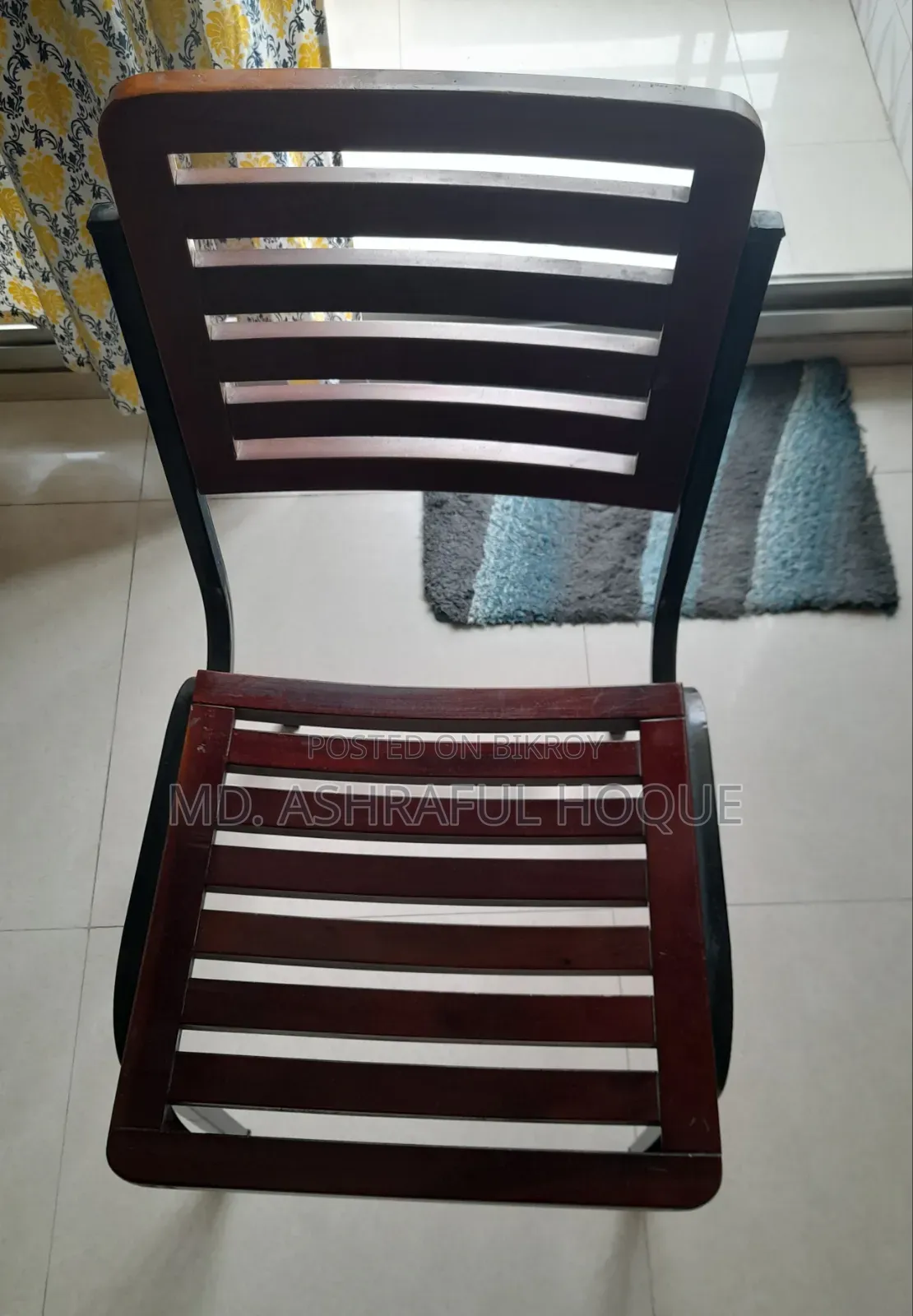 Single Chair