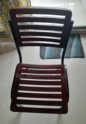 Single Chair