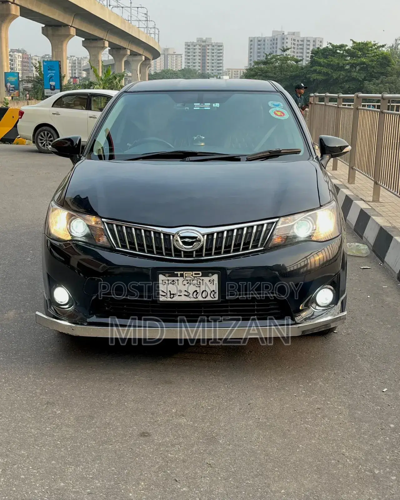 Toyota Corolla Fielder 1.5 Hybrid FWD 2013 Black
