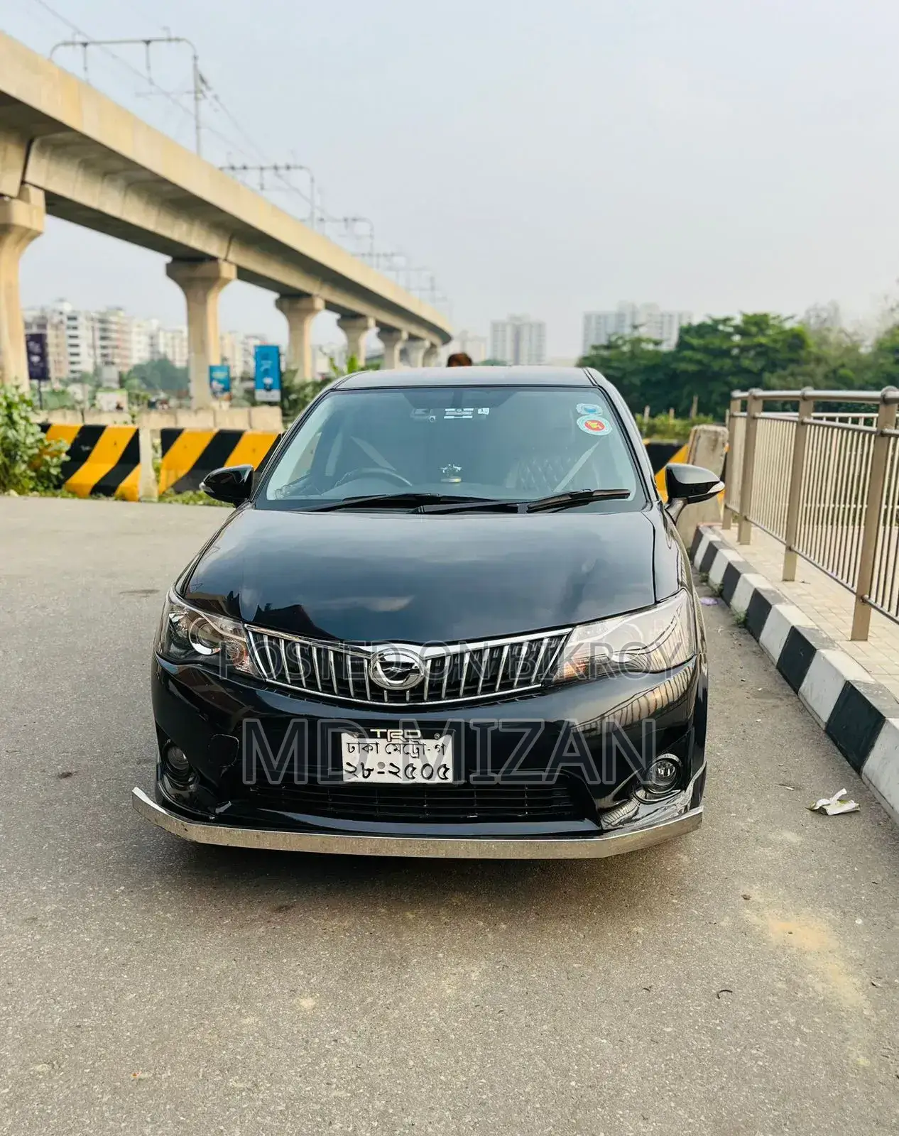 Toyota Corolla Fielder 1.5 Hybrid FWD 2013 Black