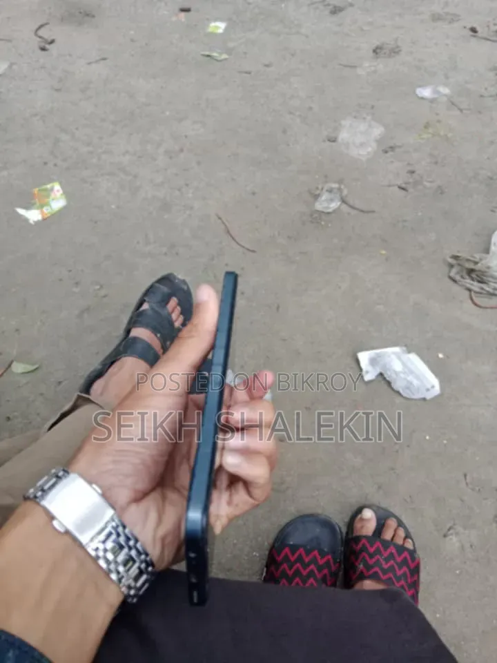 Vivo Y17s 128 GB Black