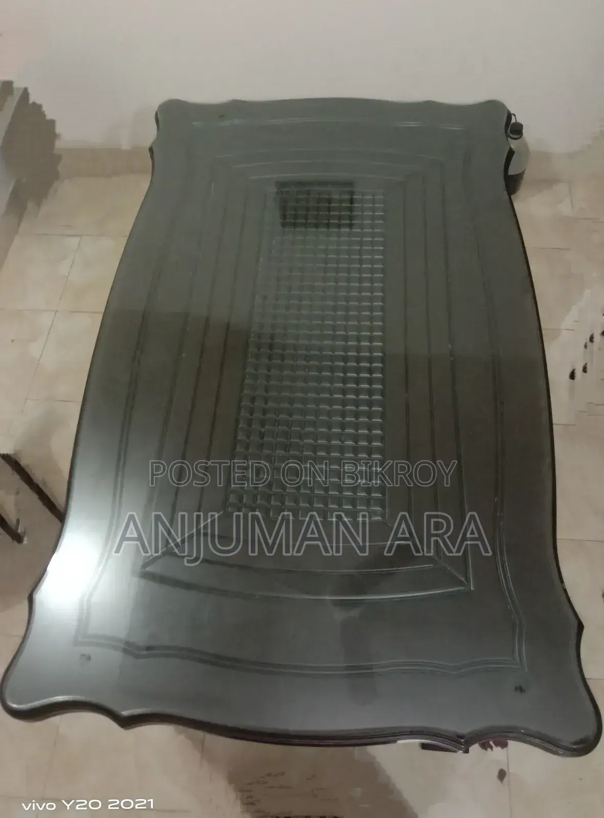 ডাইনিং টেবিল সেল দিতে চাই