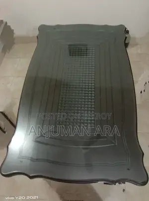ডাইনিং টেবিল সেল দিতে চাই