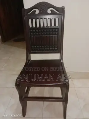 ডাইনিং টেবিল সেল দিতে চাই