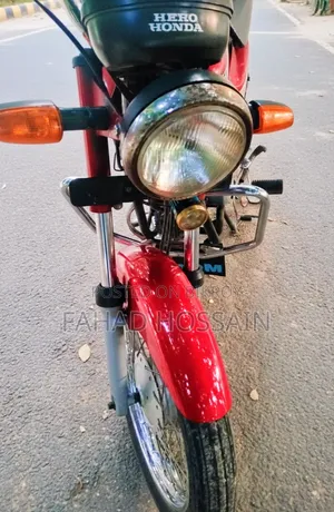 Hero Dawn 100 2006 Red