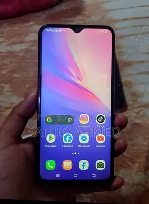 Vivo Y11 32 GB Red