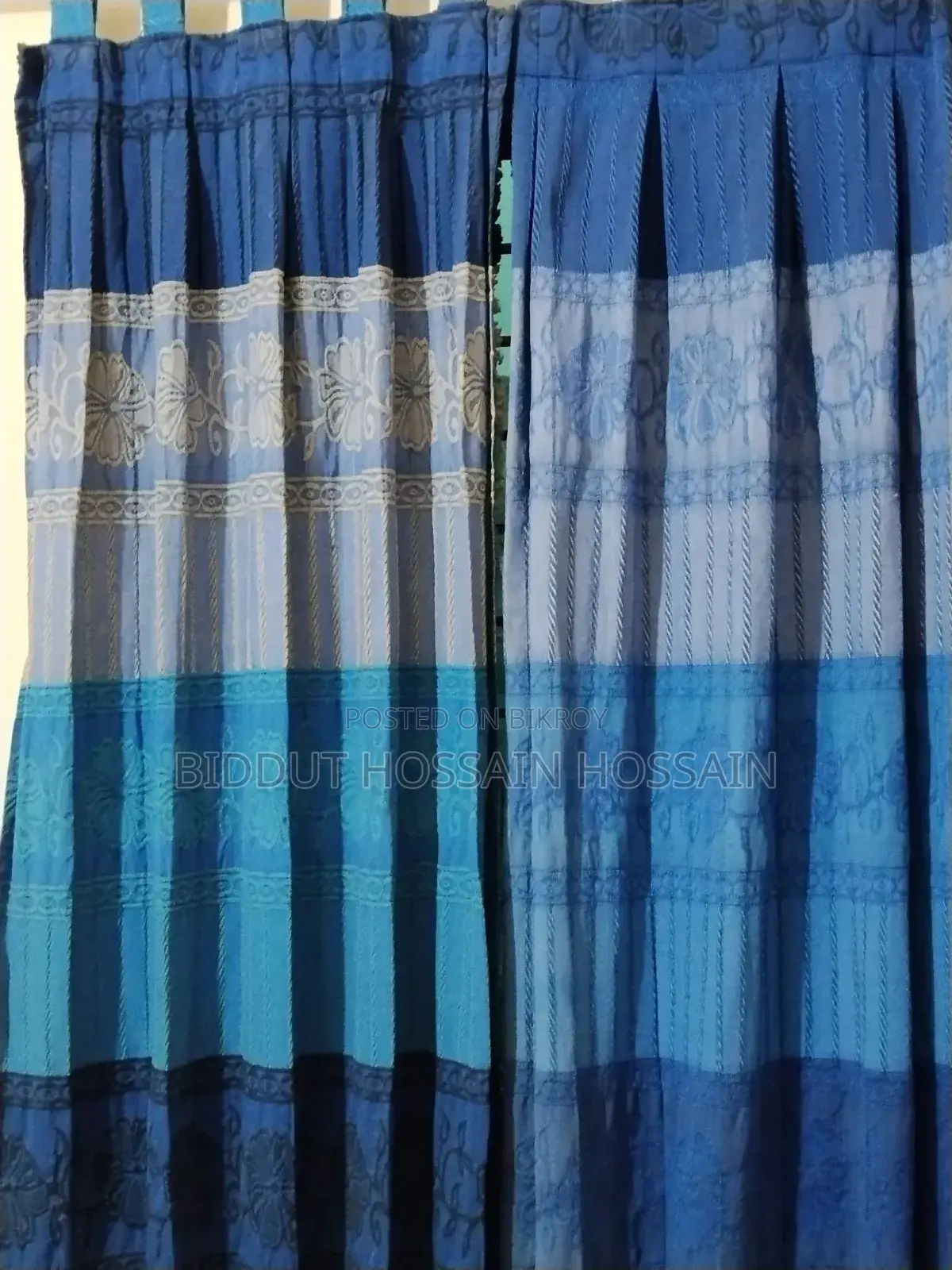 পর্দা বিক্রি হবে।