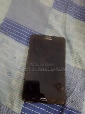 Samsung Galaxy J Max 8 GB Black