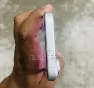 New Apple iPhone 17 256 GB White