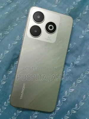 Symphony MAX 10 32 GB Silver