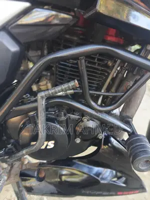 TVS Apache RTR 160 . 2023