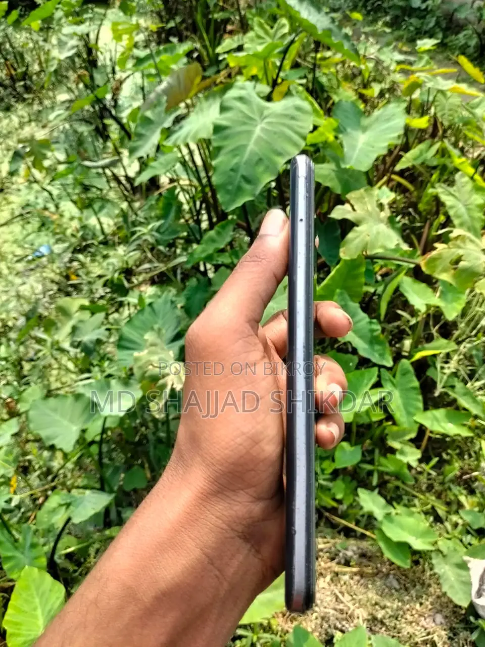 Realme 8 Pro 8/128 (Used)