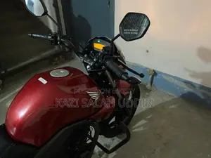 Honda Trigger CB 2017