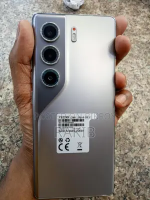 Tecno Camon 40 Pro . (Used)