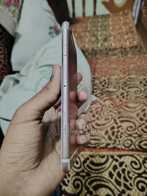 Apple iPhone 6S . (Used)
