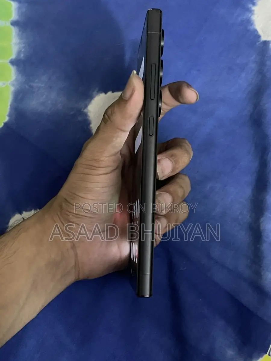 Samsung Galaxy S24 Ultra (Used)
